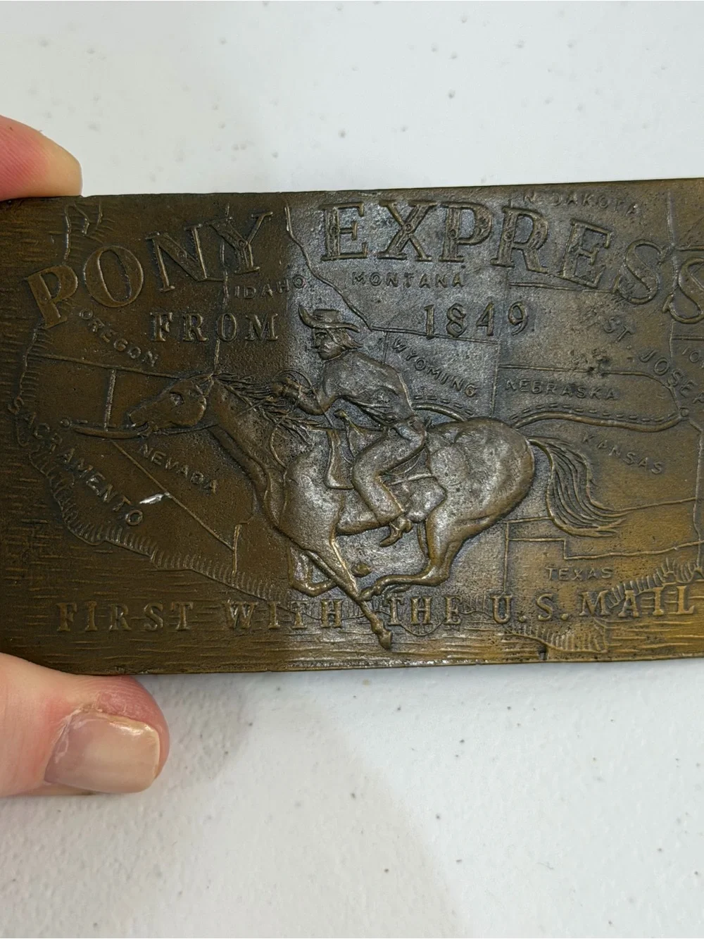 VTG PONY EXPRESS 1849 BRASS BELT BUCKLE FIRST WITH THE U.S. MAIL Map
